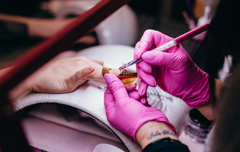 A Guide on Beauty Salons and Finding the Right One