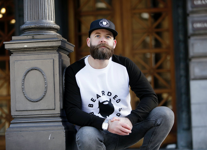 The Benefits of Trimming Your Beard