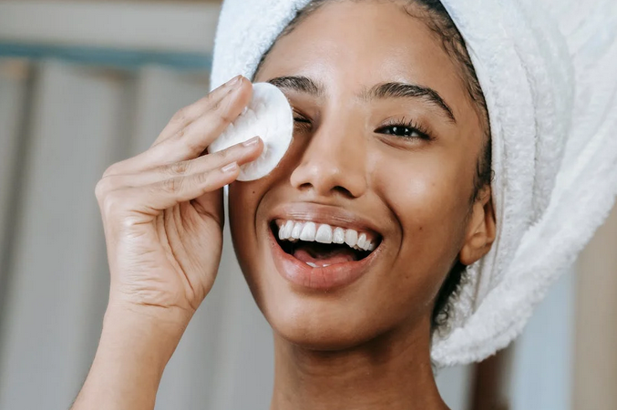 Skin Cycling: Fad or the Future of Skincare?
